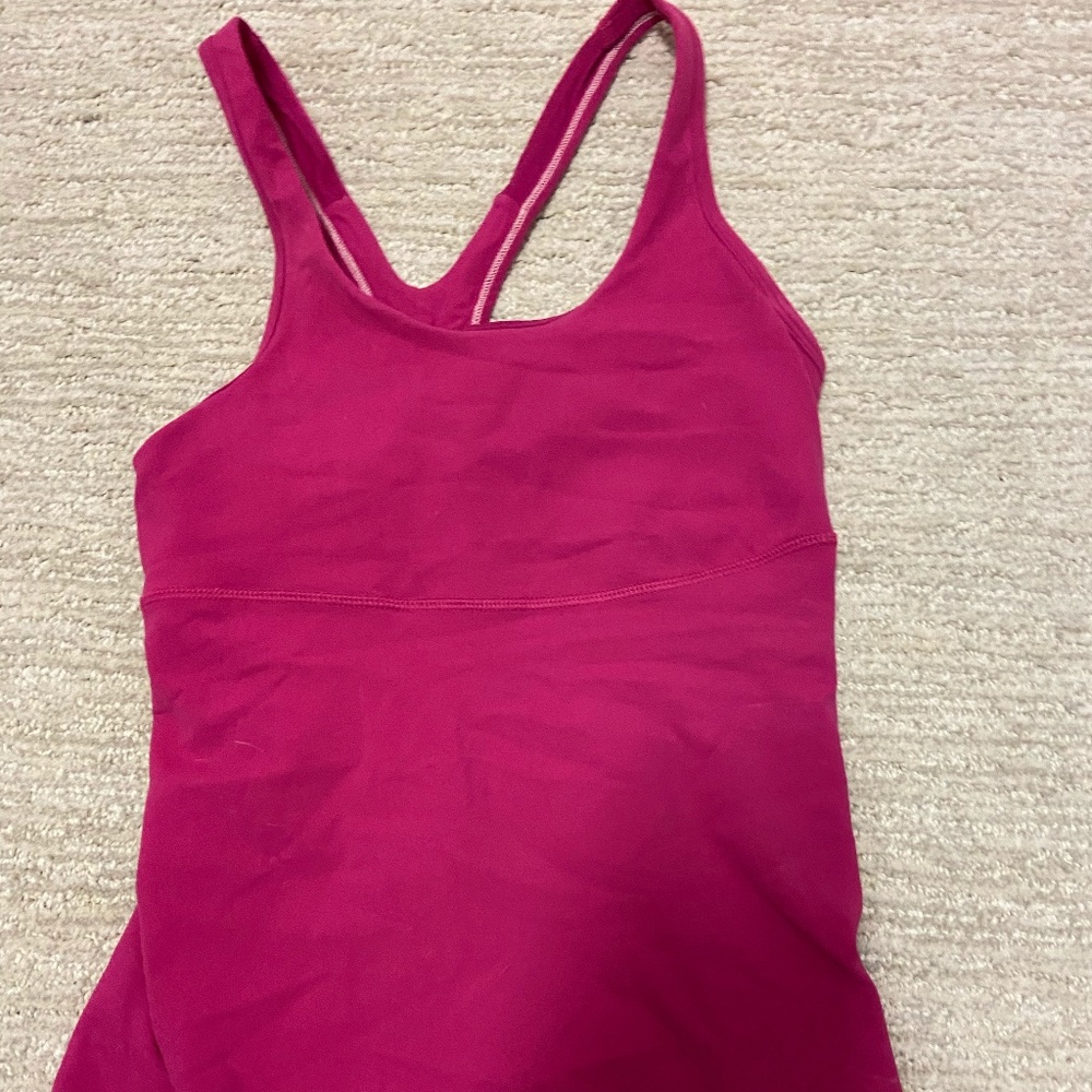 Lululemon tanktop